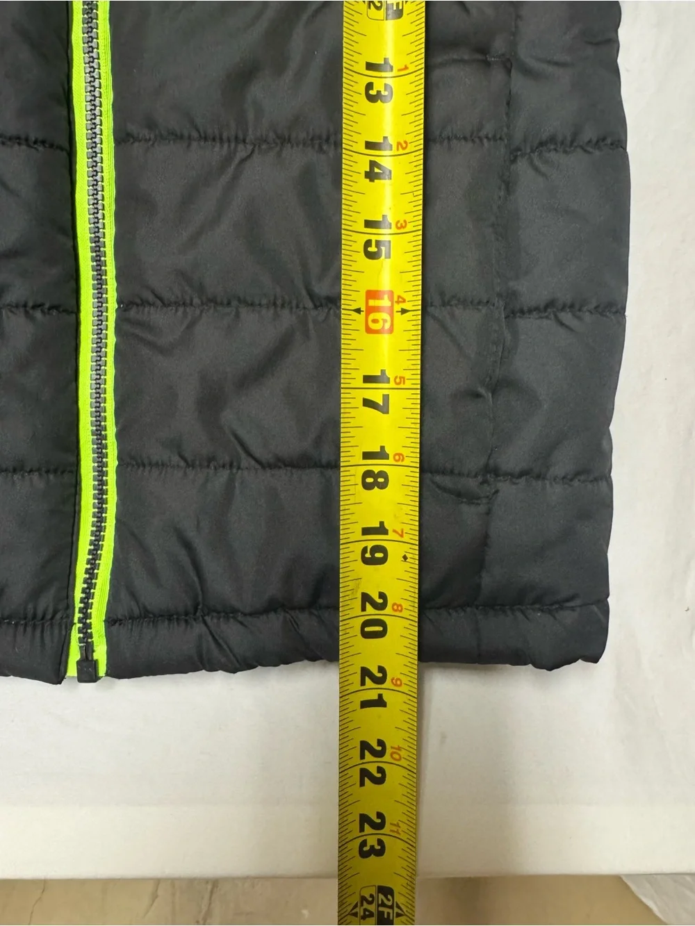 Gerry Boys Puffer Jacket Size S 7/8 Black Neon Green Zip Winter Coat